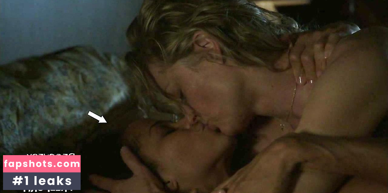 Sherri Saum gallery photo #20