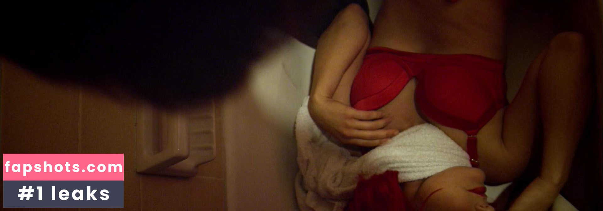 Sherry Roldan nude babe gallery