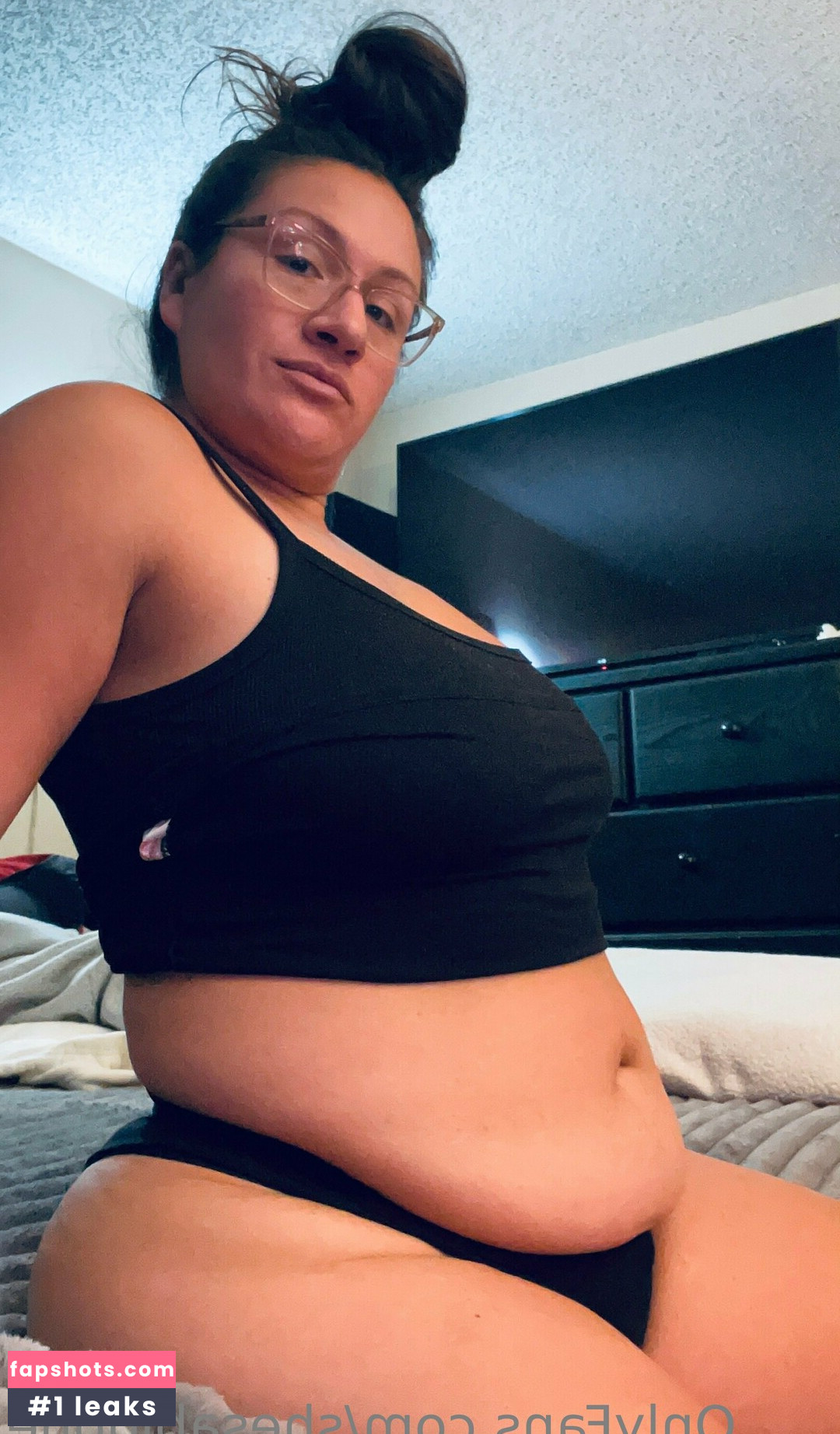 shesabigone gallery photo #16