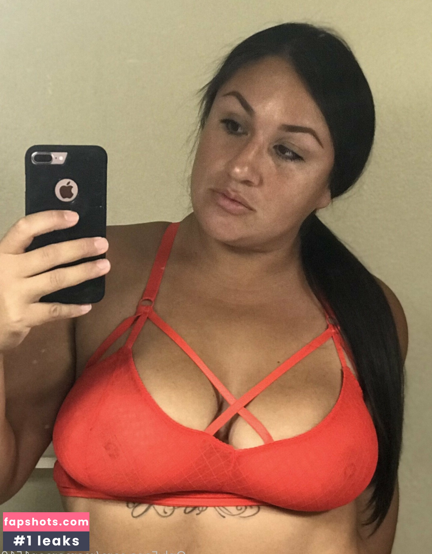 shesabigone gallery photo #18