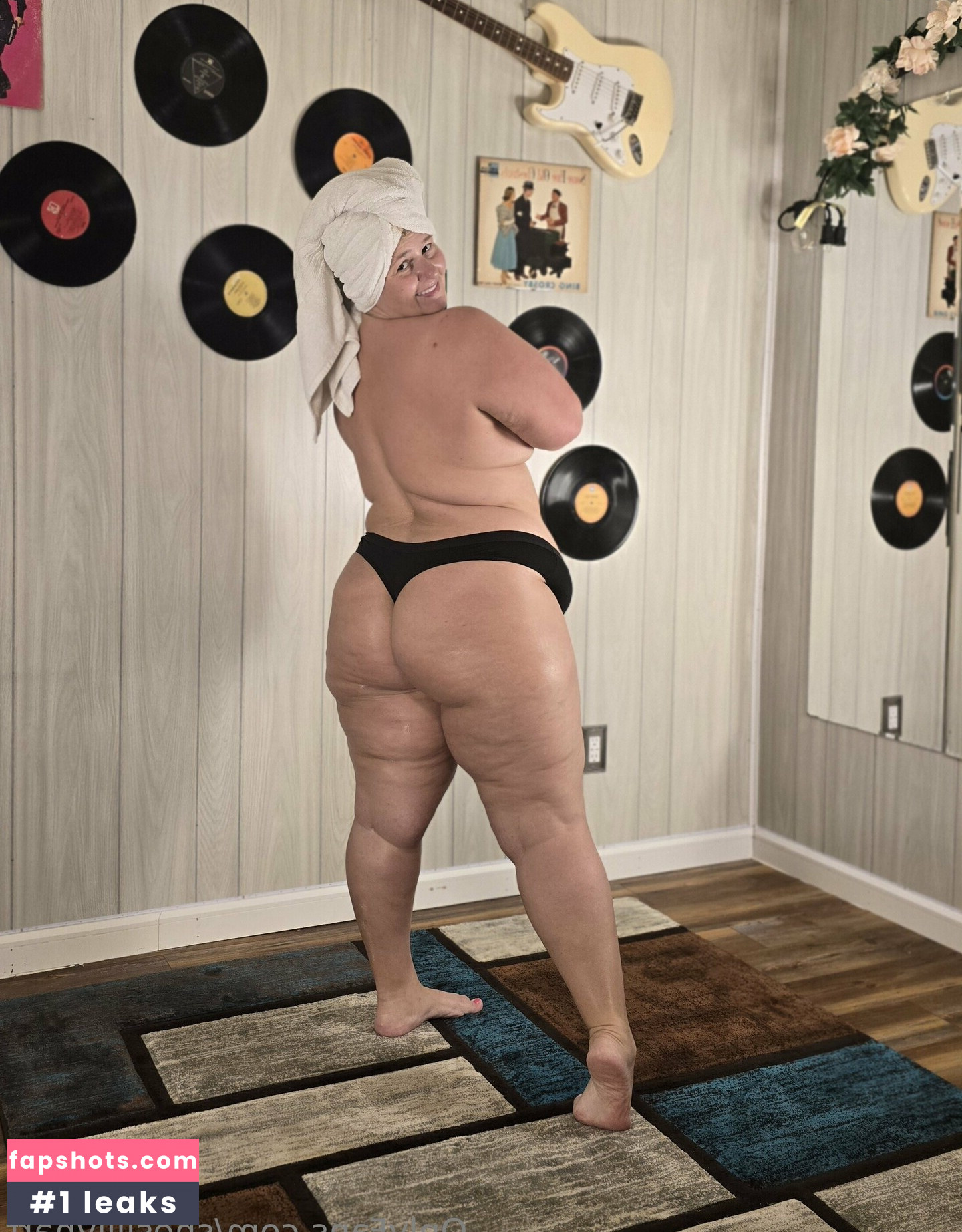 sheslillyhart gallery photo #16