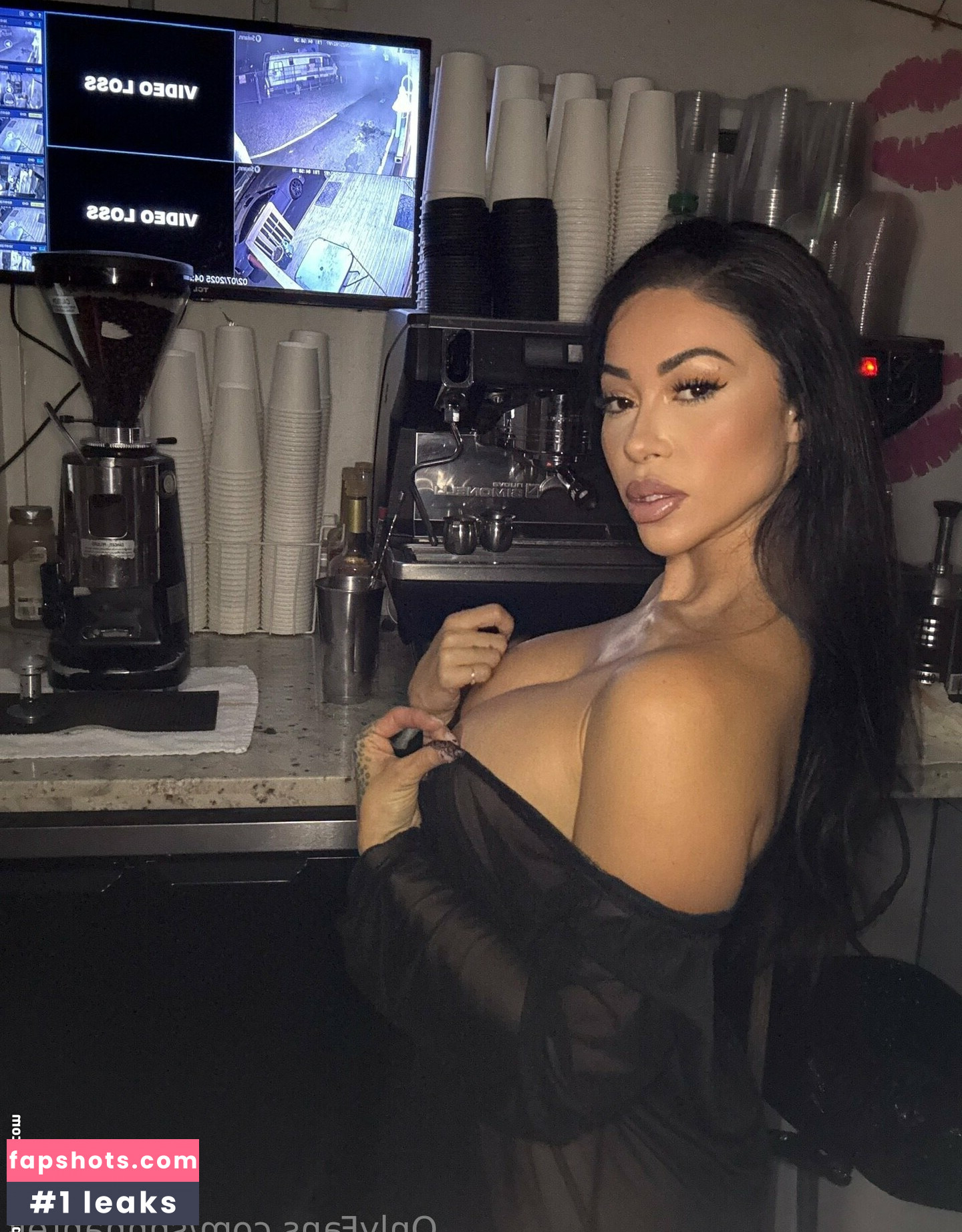 shhhantell gallery photo #25