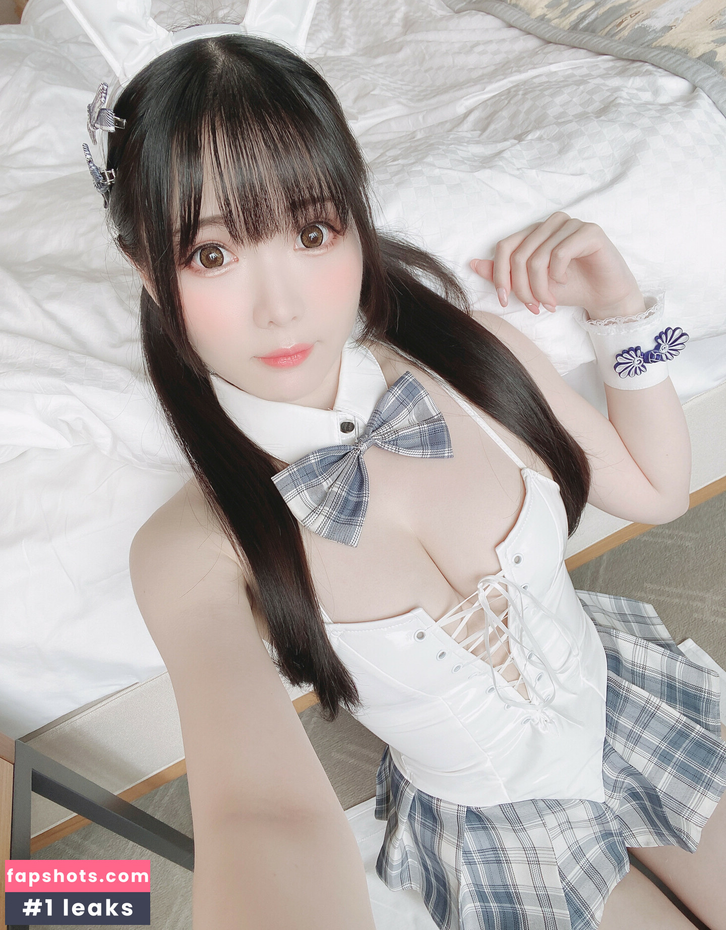 shimotsuki18 gallery photo #248