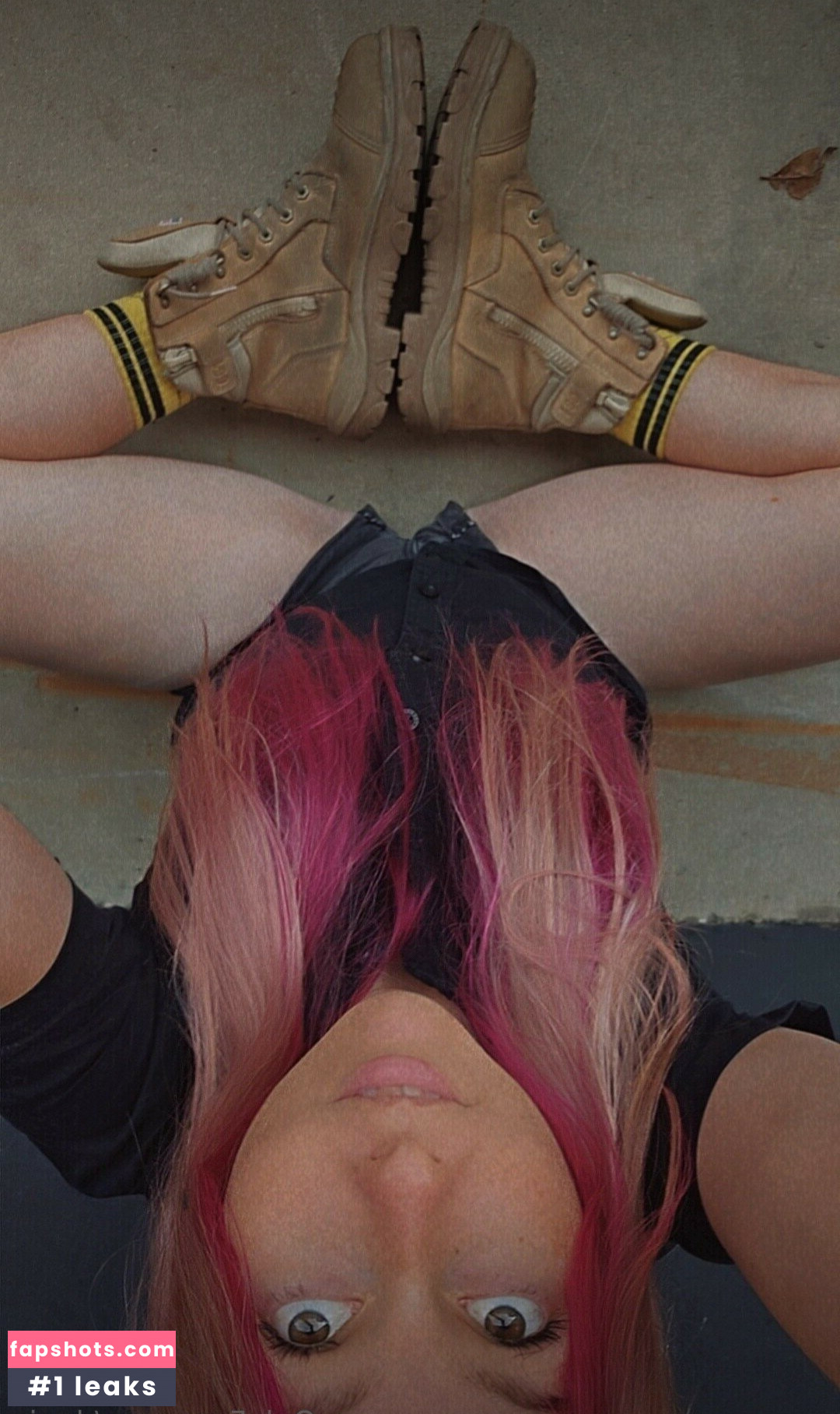 Shine_Chanel gallery photo #6