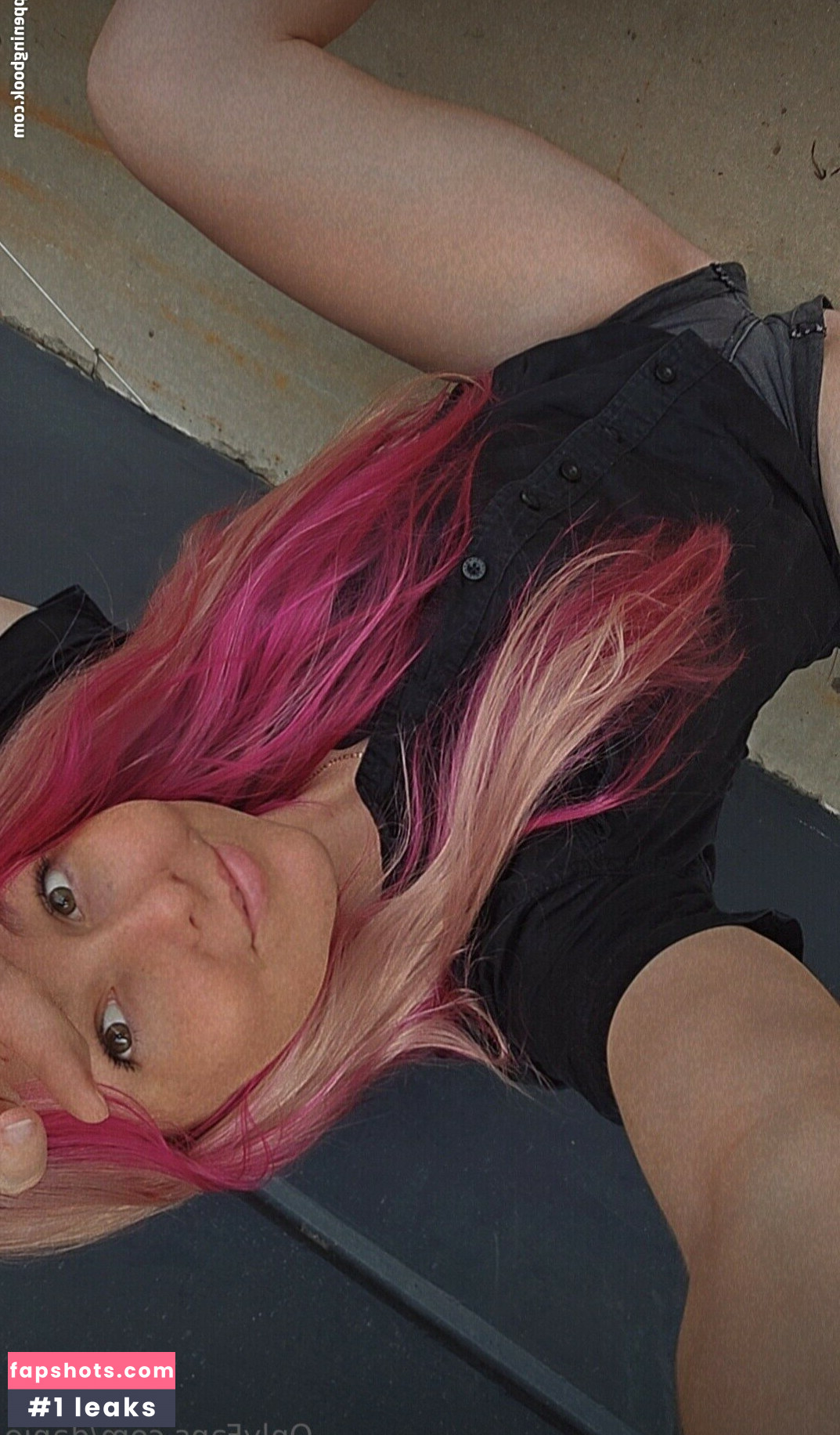 Shine_Chanel gallery photo #7