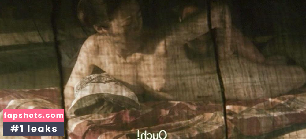 Shinobu Terajima gallery photo #21