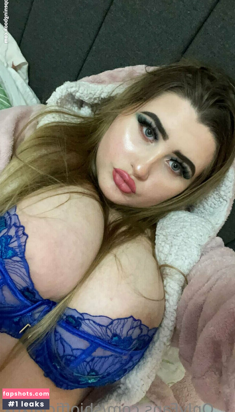 shiofficialxox gallery photo #30