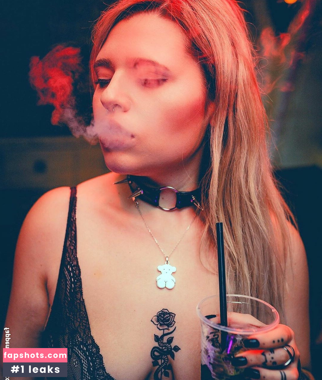 Shira Sasson gallery photo #8