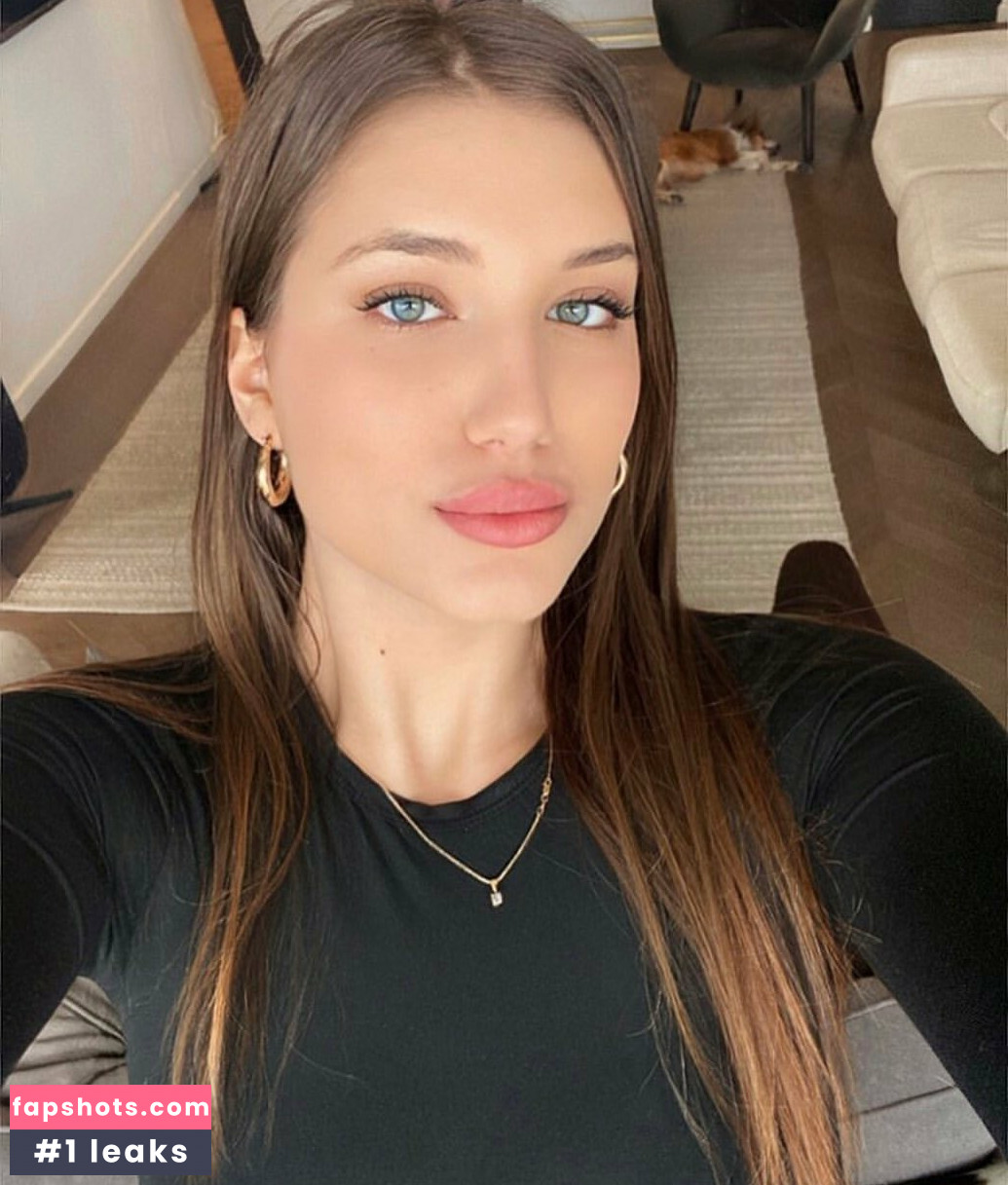 Shira Shabat gallery photo #19