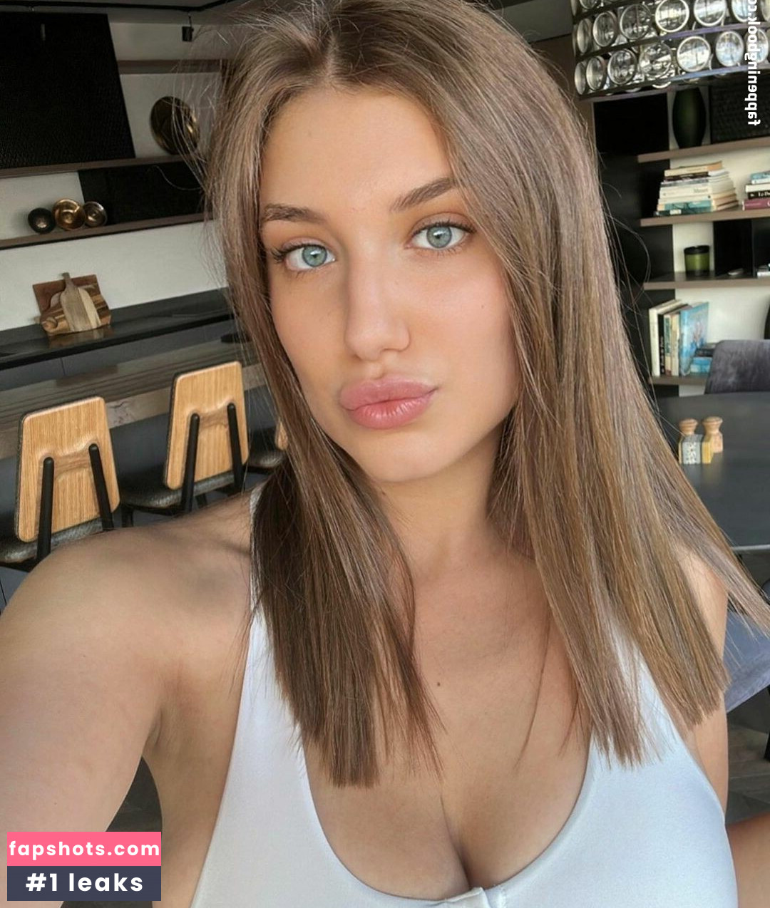 Shira Shabat gallery photo #10