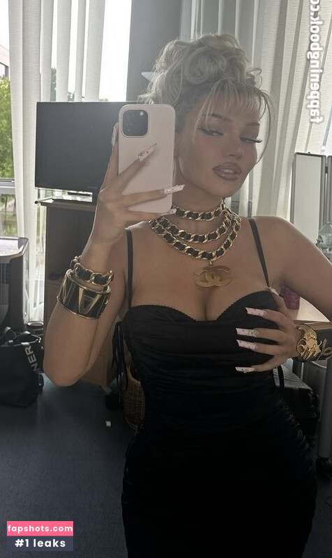 Shirin David gallery photo #102