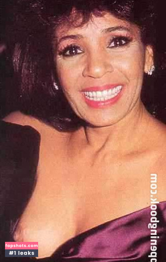Shirley Bassey Nude Leaks OnlyFans Photos #3 - Fapshots