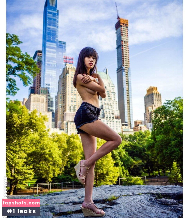 Shirley Liann gallery photo #3