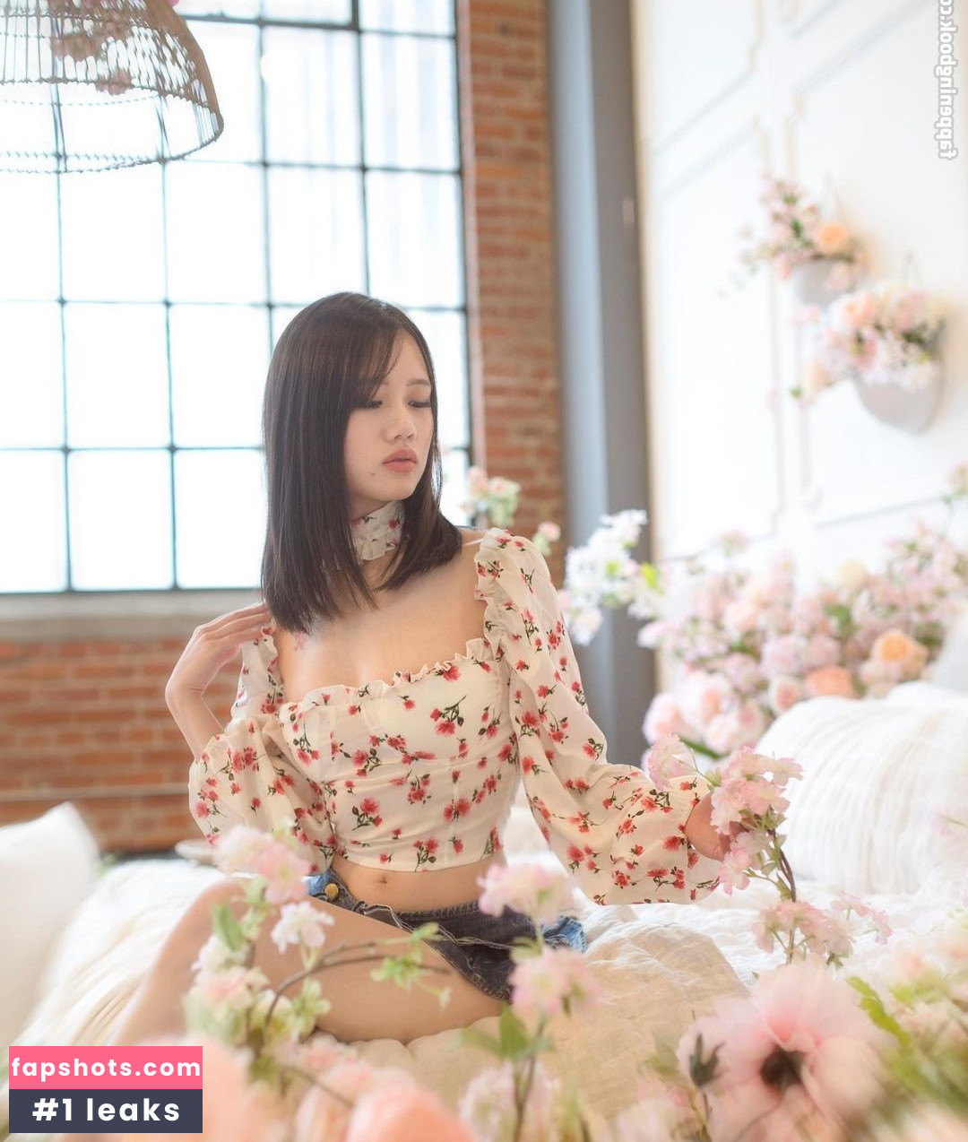 Shirley Liann gallery photo #63