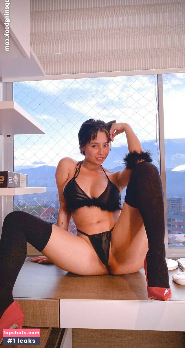 Shirley Musk gallery photo #6