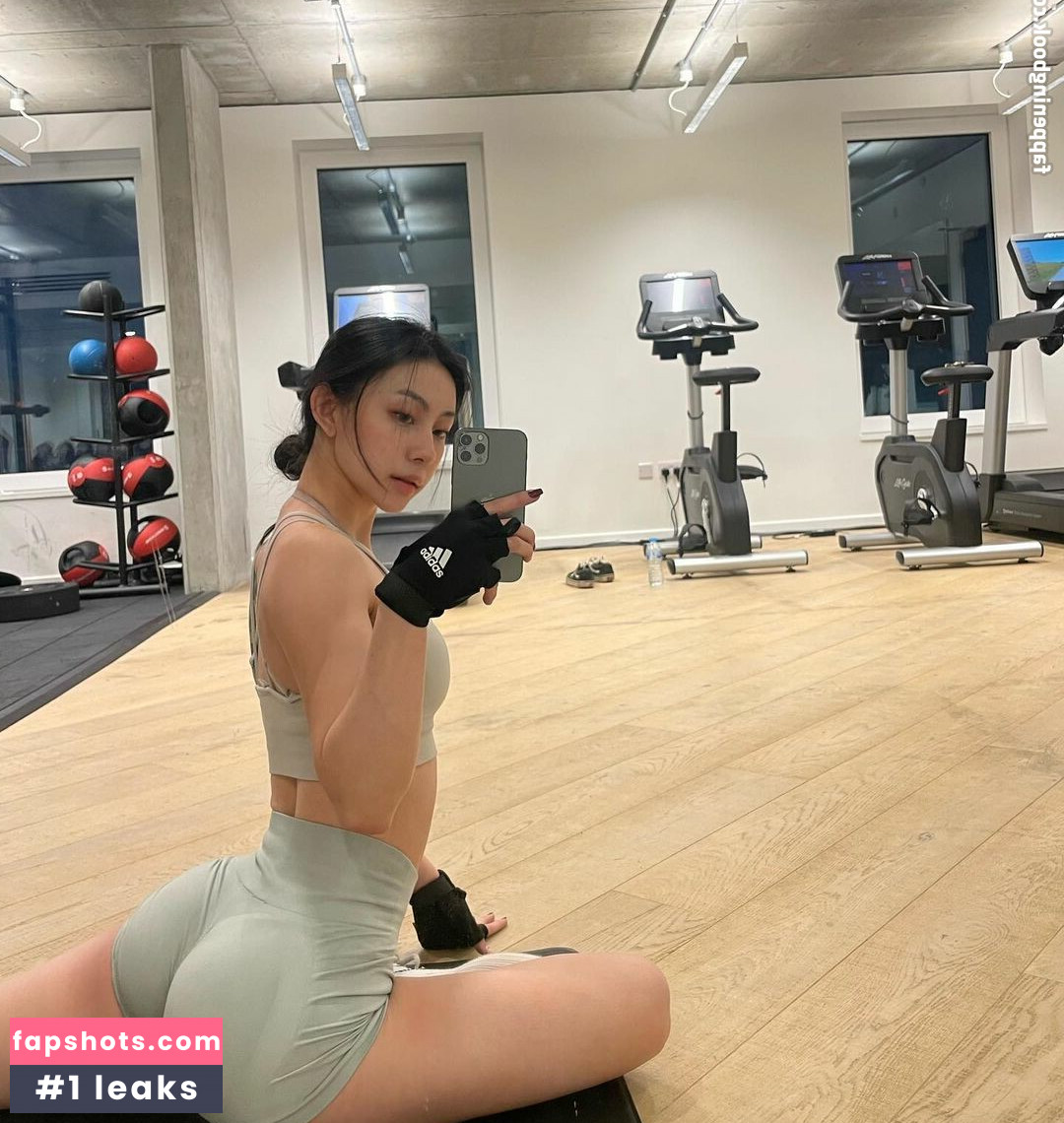 Shirliz Leee gallery photo #3