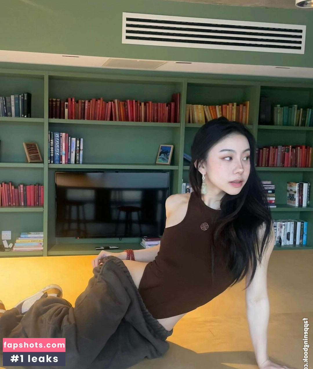 Shirliz Leee gallery photo #5