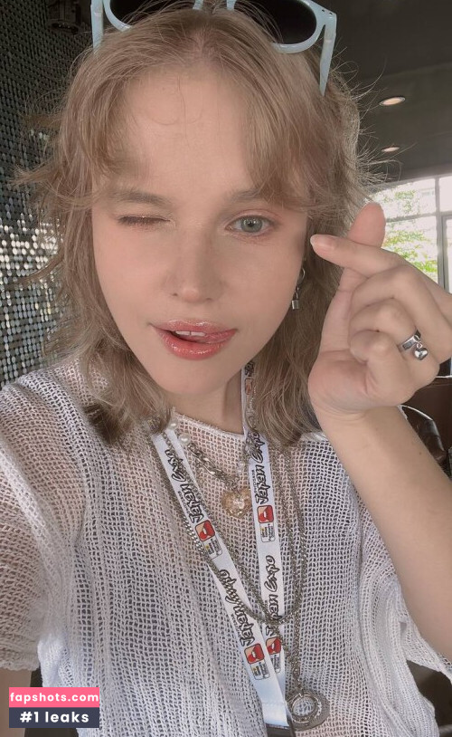 Shirogane-Sama gallery photo #2212