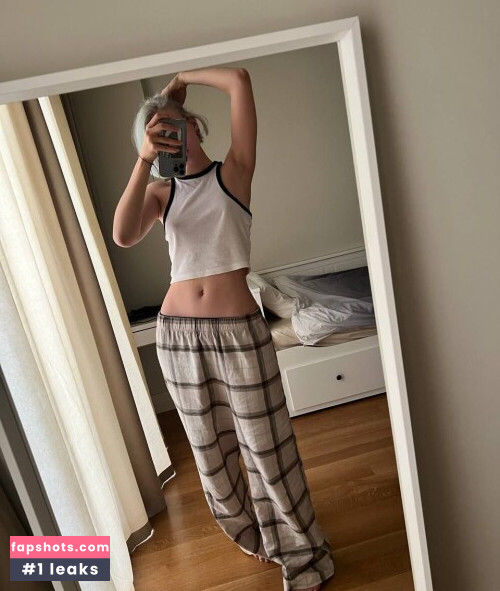 Shirogane-Sama gallery photo #7748