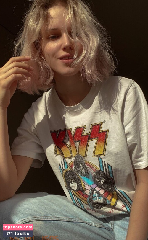 Shirogane-Sama gallery photo #8646