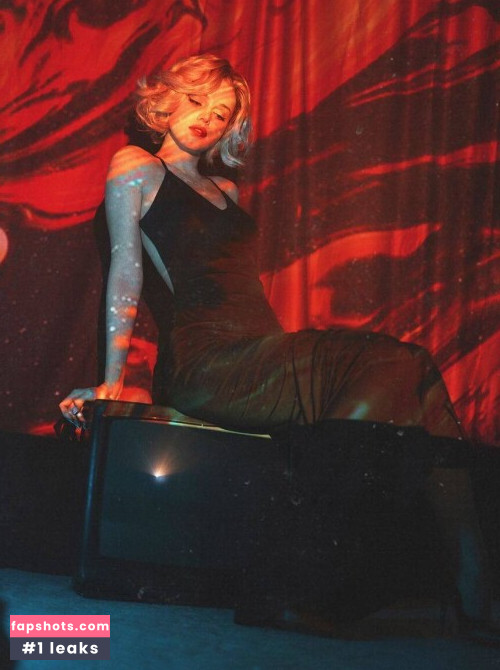 Shirogane-Sama gallery photo #8673