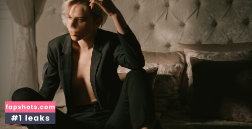 Shirogane-Sama gallery photo #8838