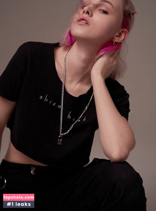 Shirogane-Sama gallery photo #8876