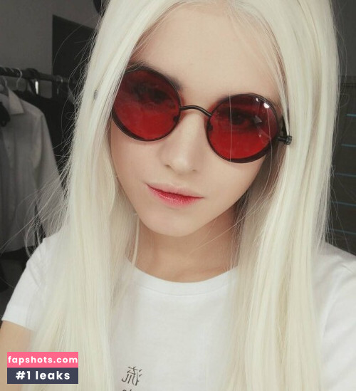 Shirogane-Sama gallery photo #8899