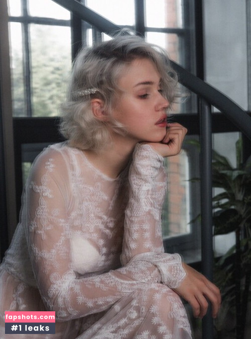 Shirogane-Sama gallery photo #8935