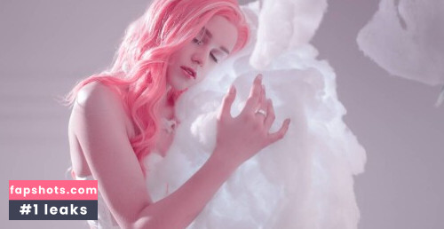 Shirogane-Sama gallery photo #9167