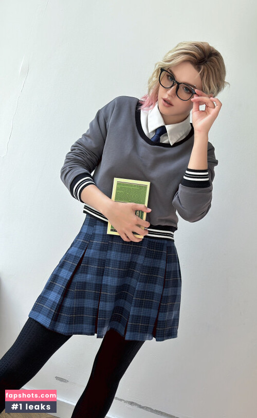 Shirogane-Sama gallery photo #977