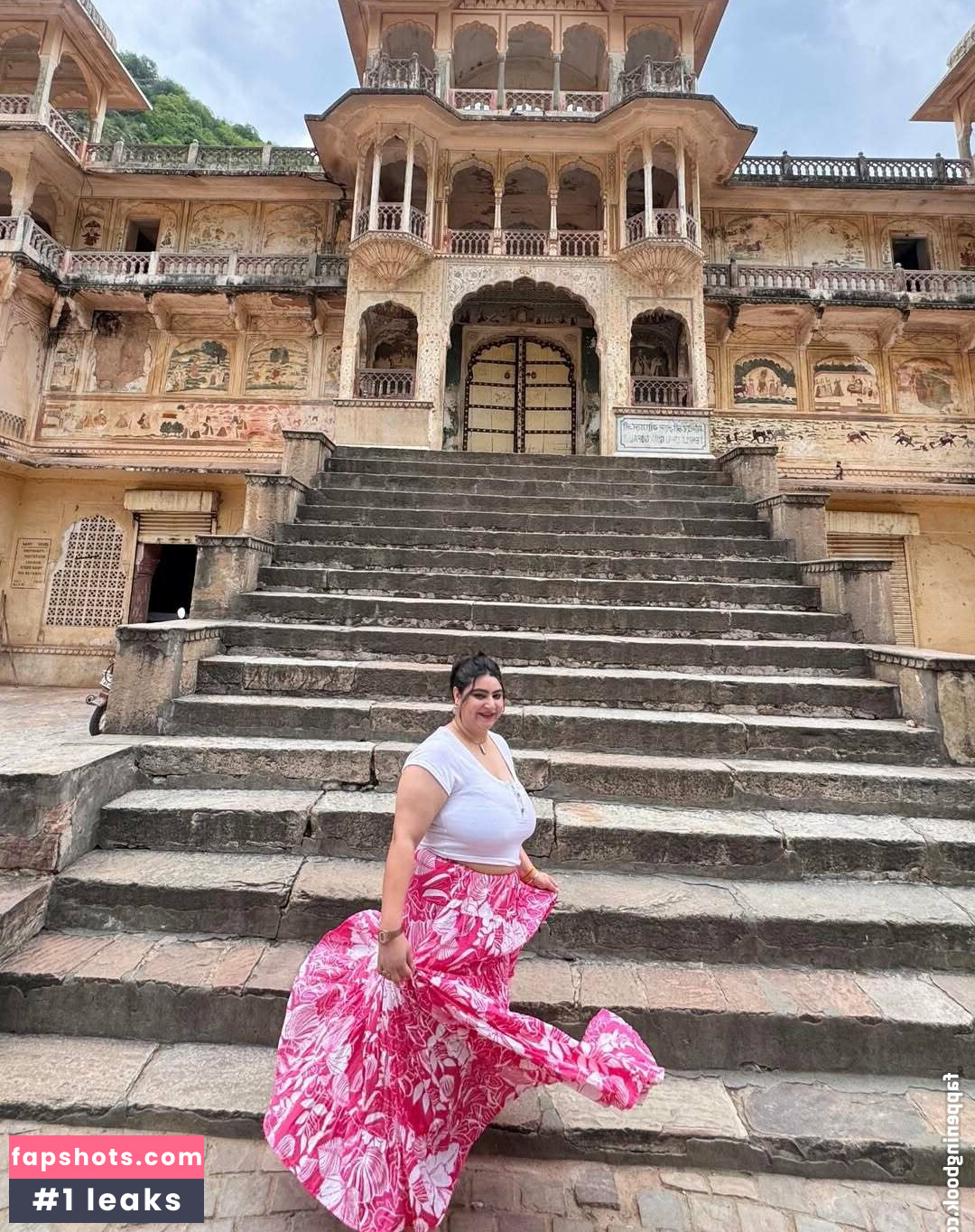 Shiwane Pandita gallery photo #5