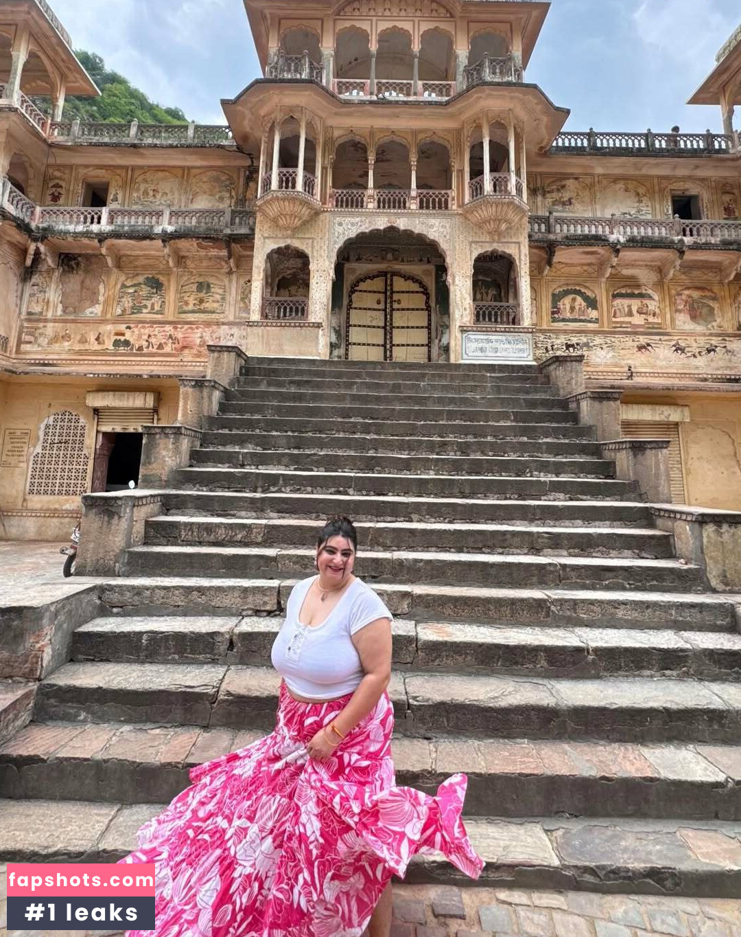 Shiwane Pandita gallery photo #7