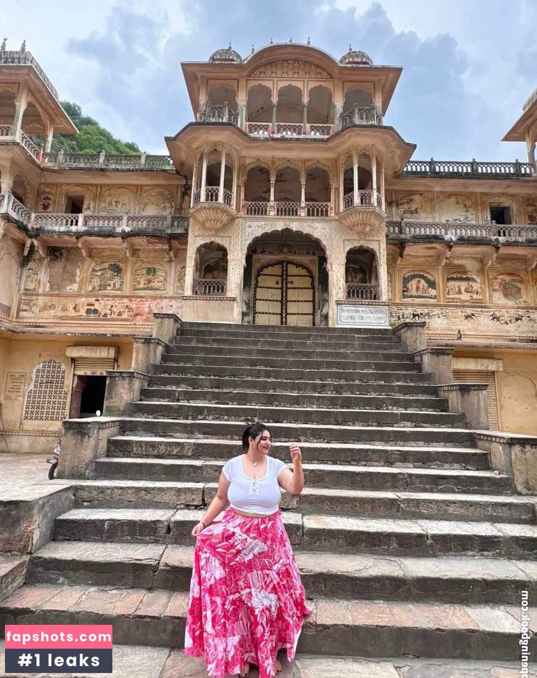 Shiwane Pandita gallery photo #9