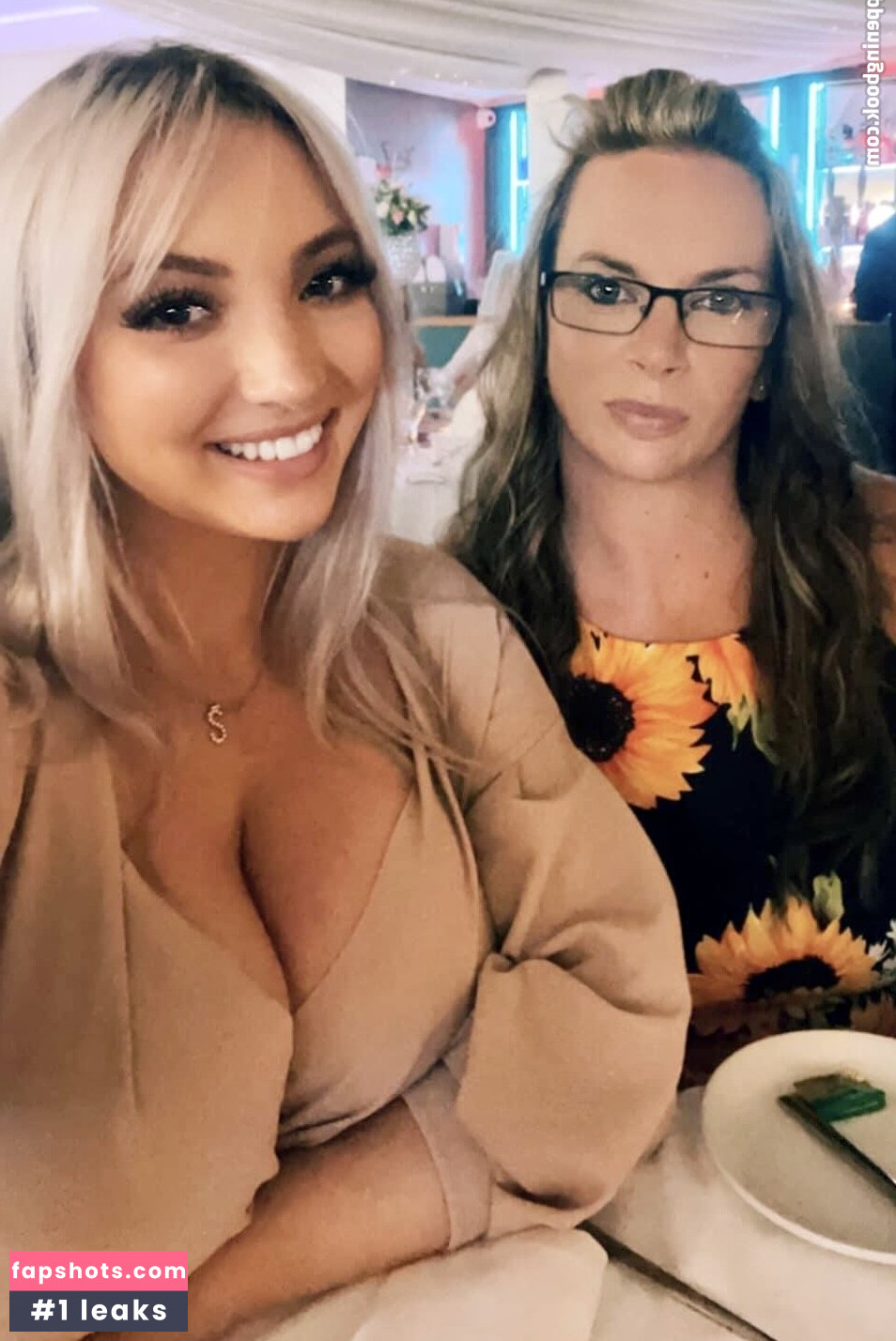 Shona Colson gallery photo #13