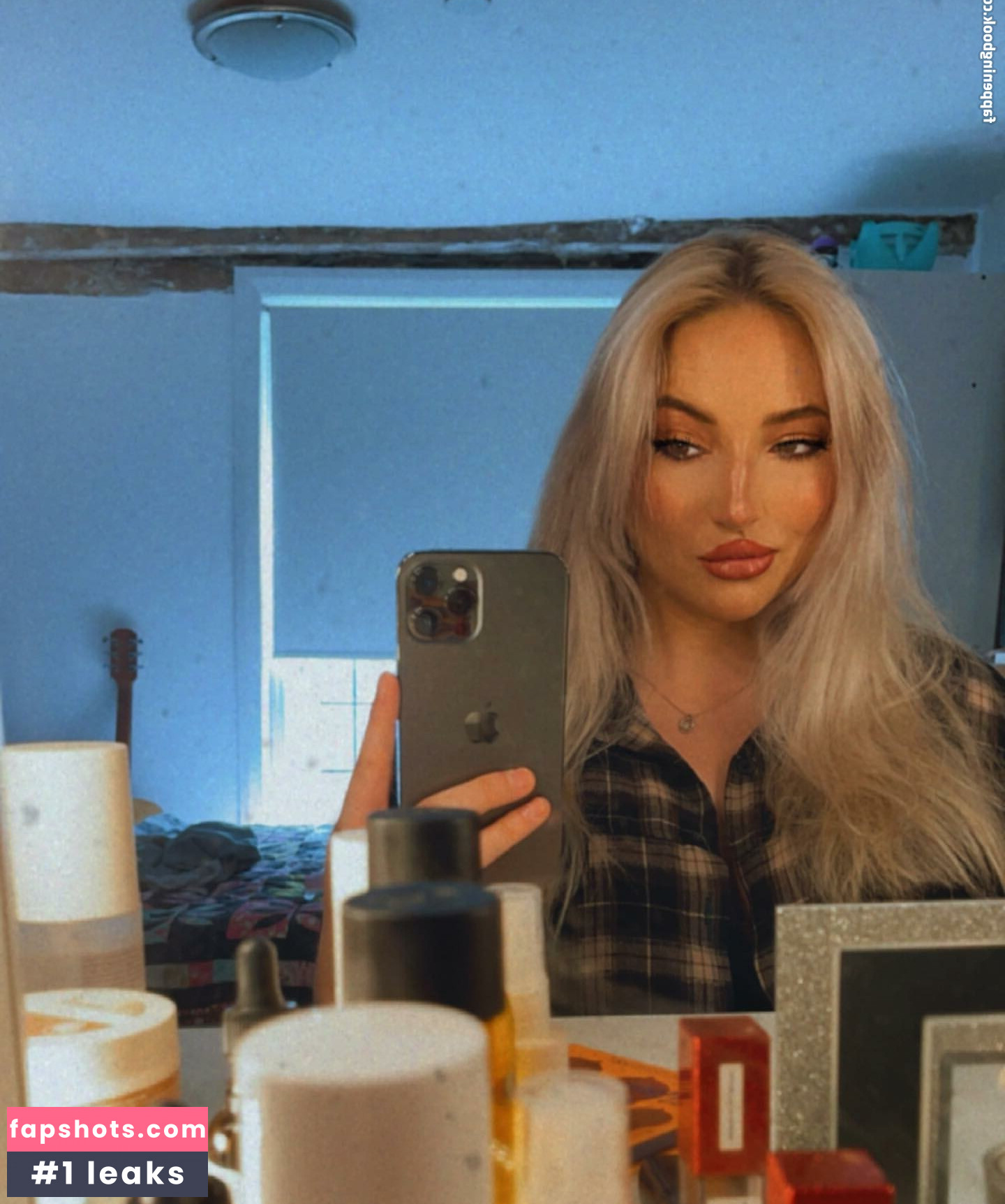 Shona Colson gallery photo #20