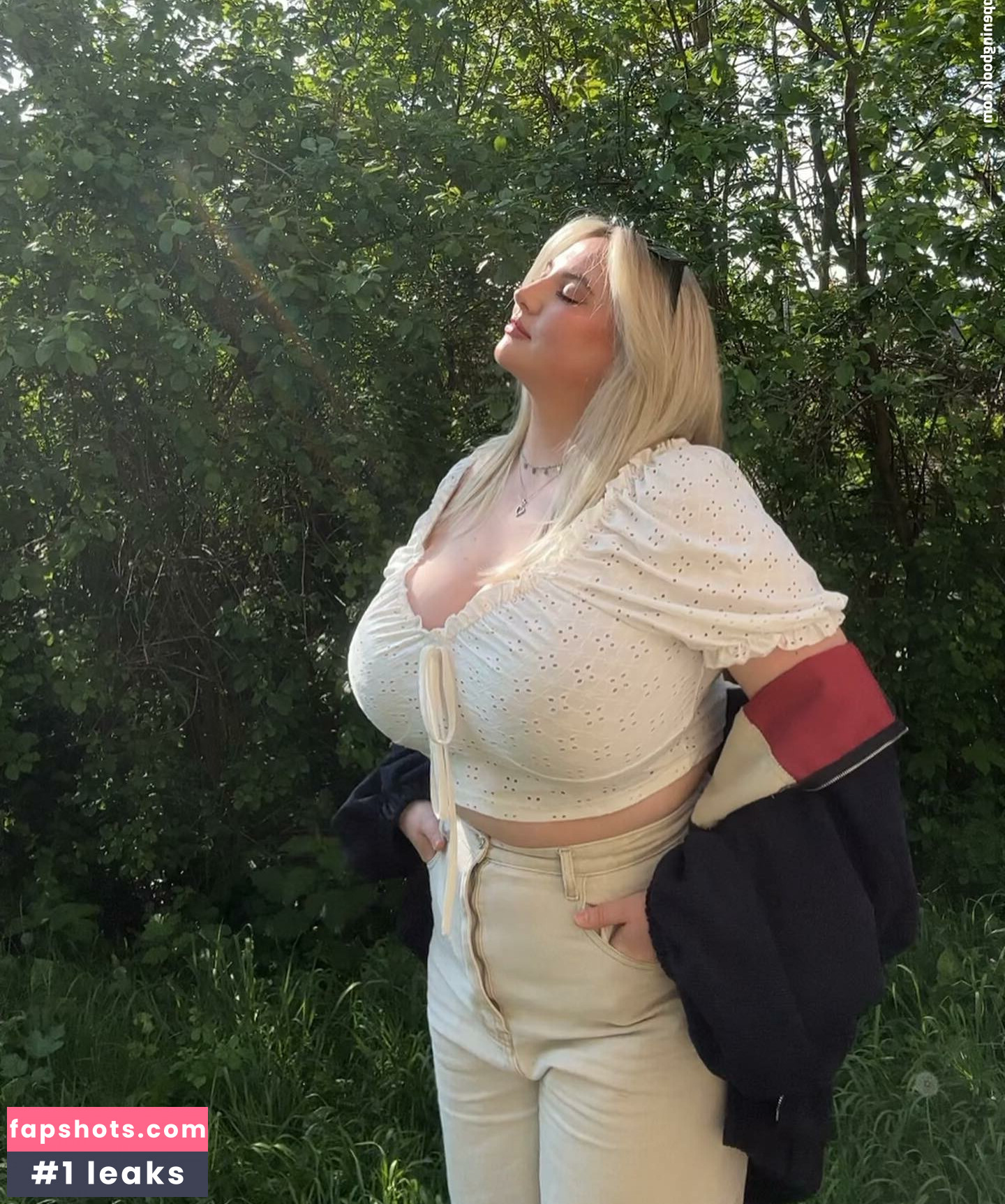 Shona Colson gallery photo #3