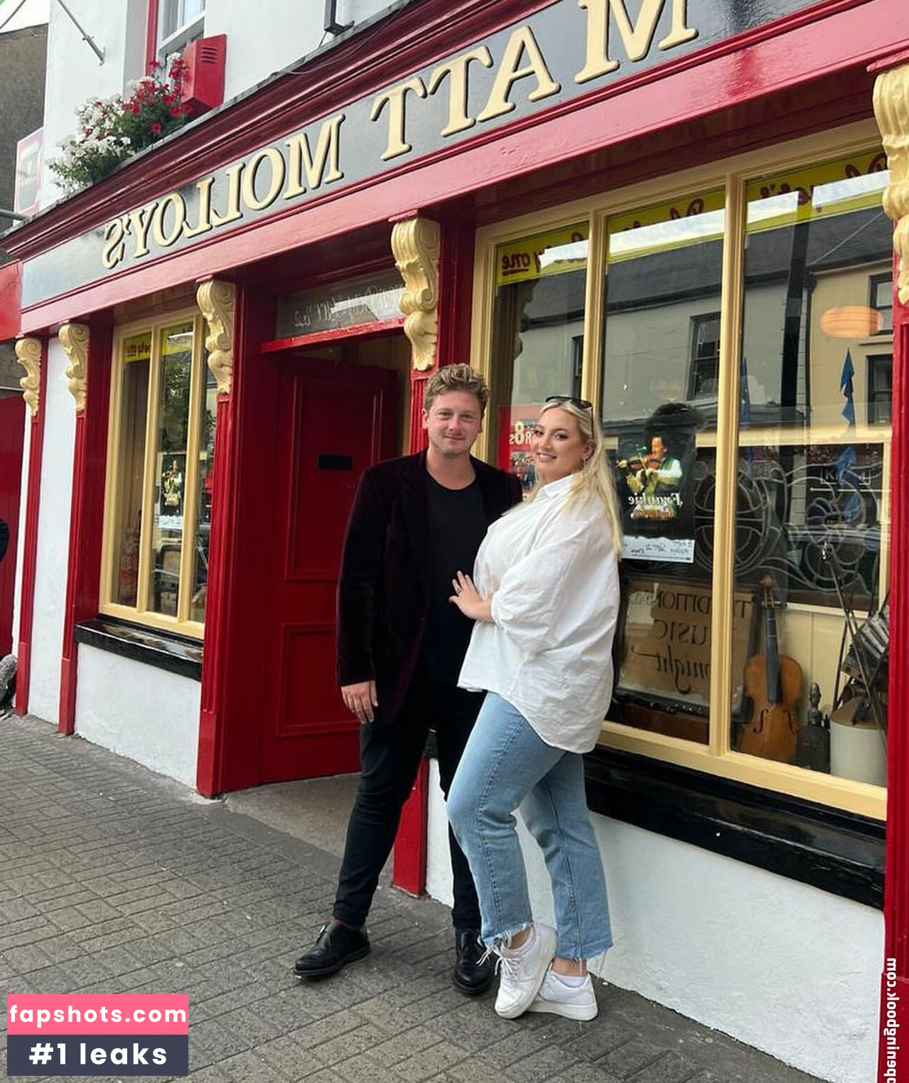 Shona Colson gallery photo #21