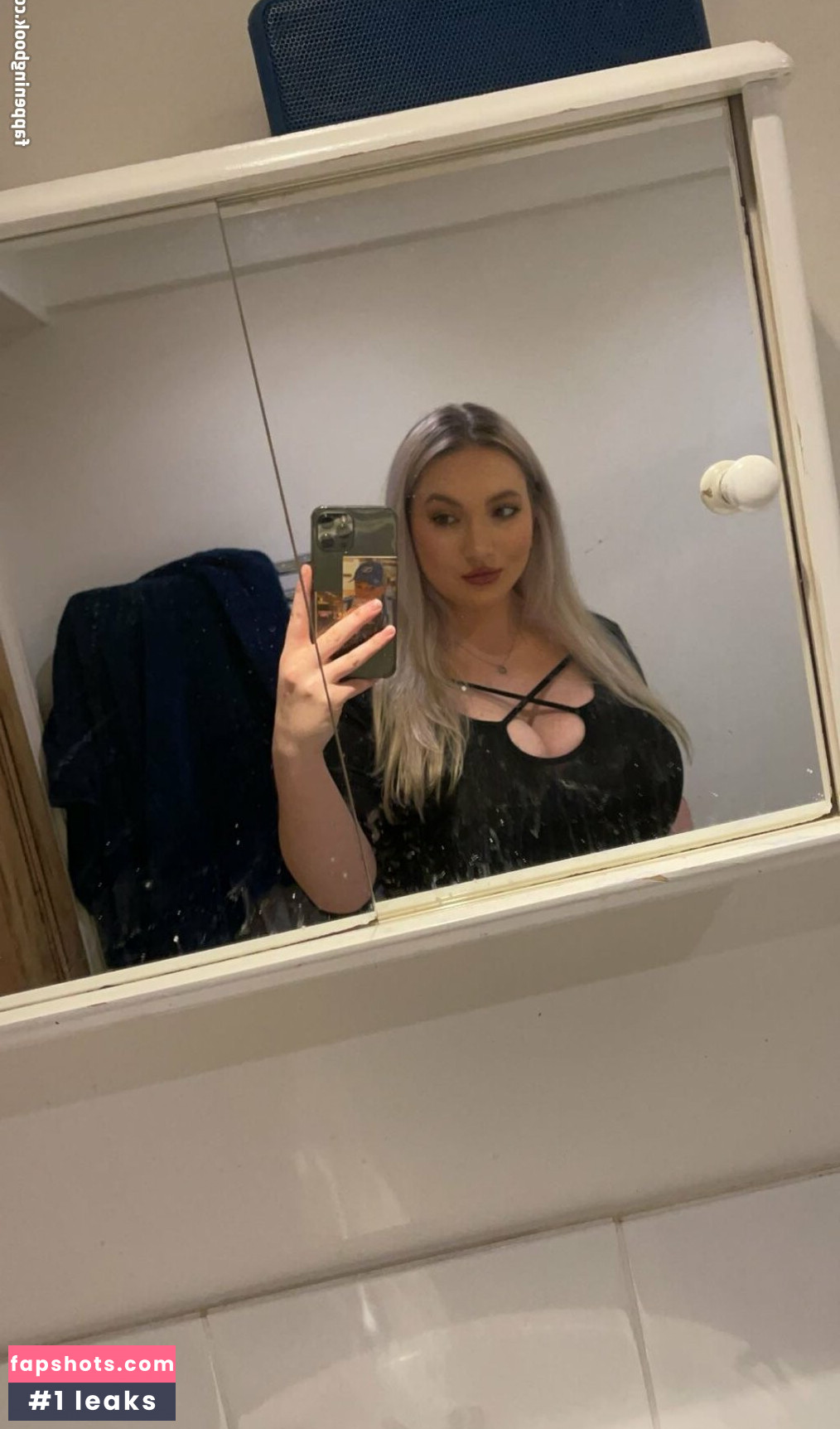 Shona Colson gallery photo #63