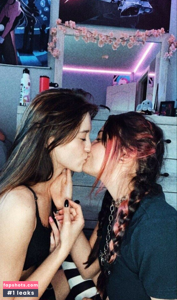 Shooter_danyela gallery photo #22