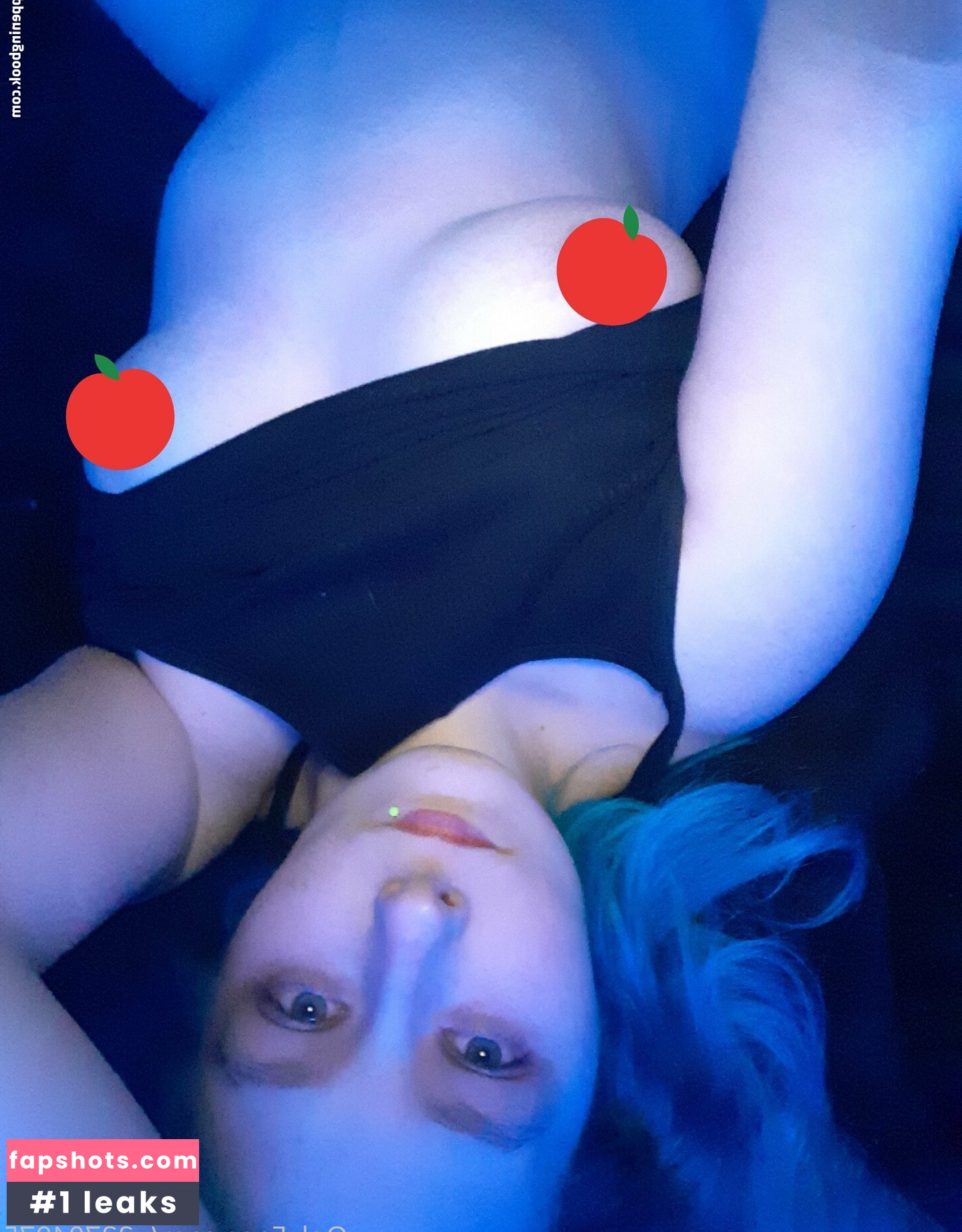 shortness23 gallery photo #16