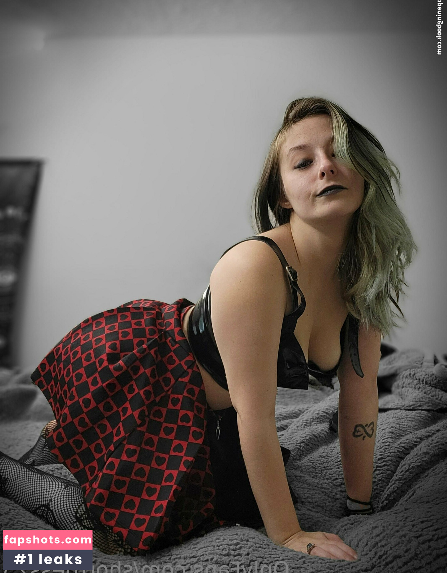 shortness23 gallery photo #21