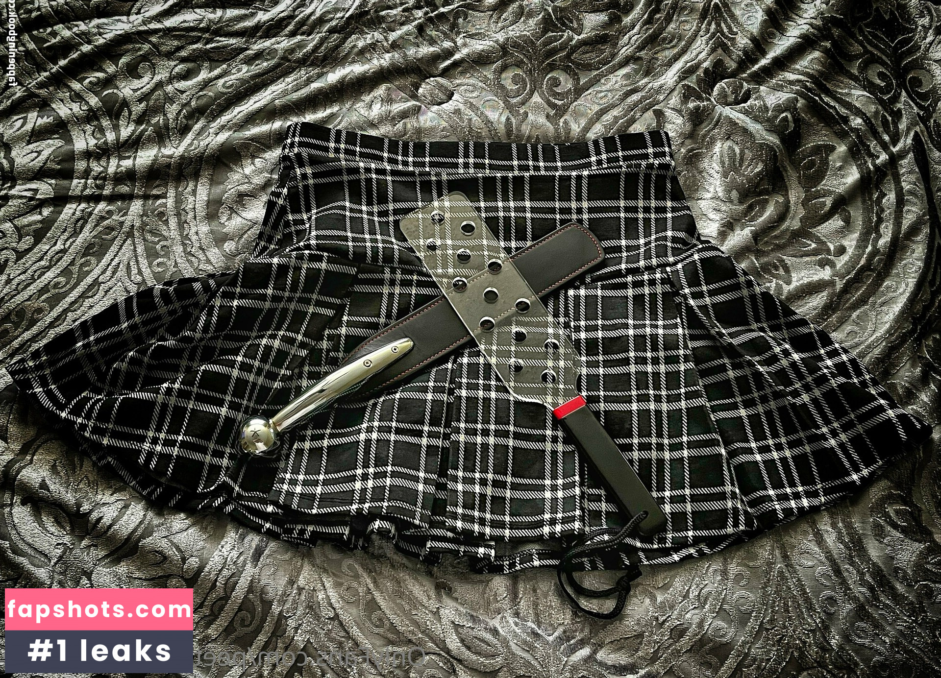 shortskirtsandflirts gallery photo #3