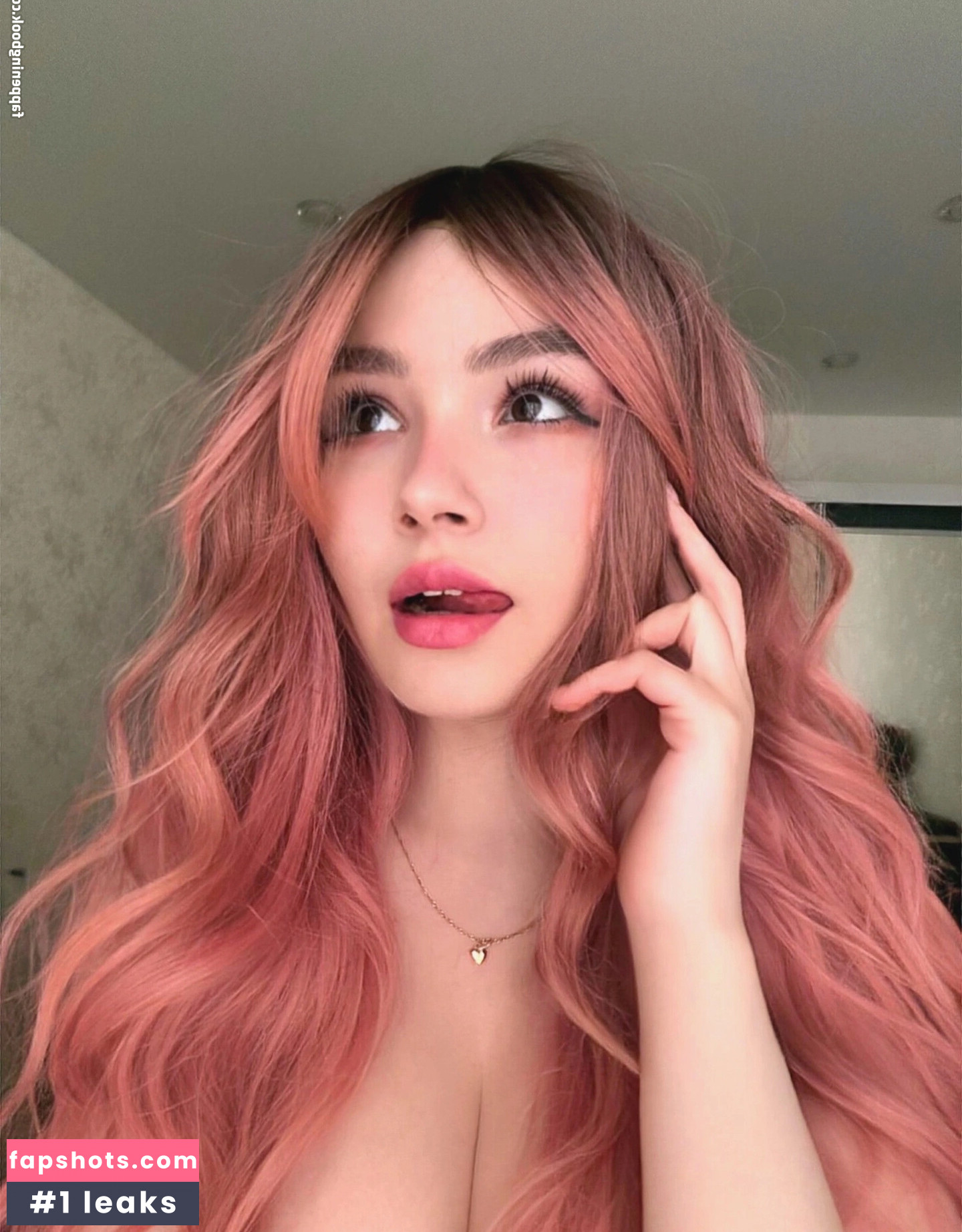 shotyeba nude babe gallery