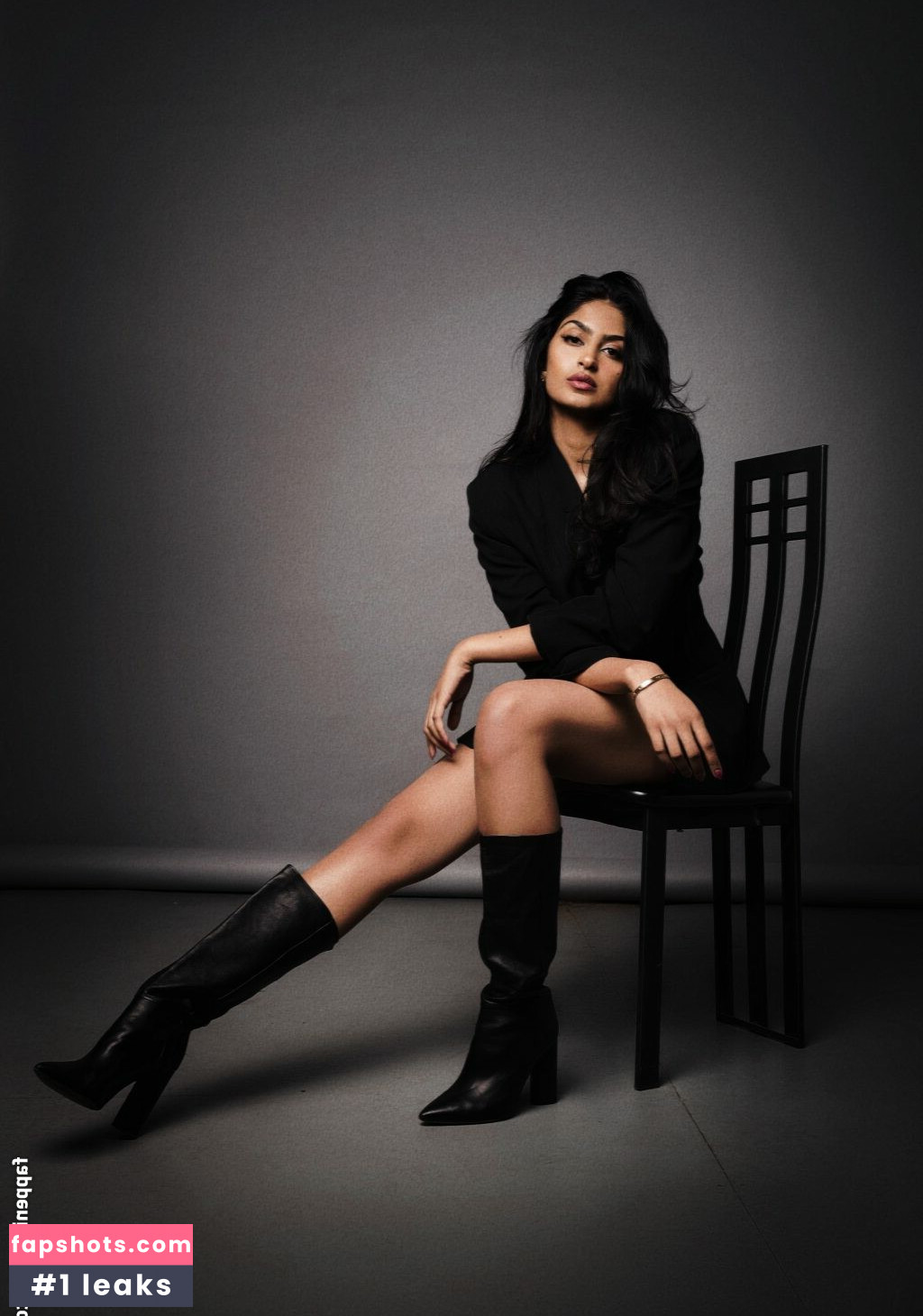 Shreya Arun nude babe gallery