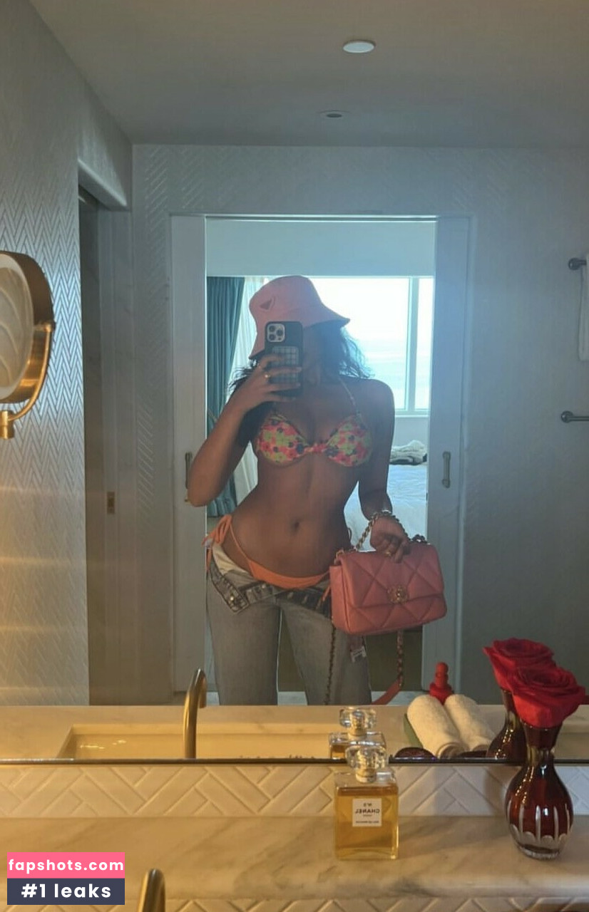 Shreya Arun gallery photo #8