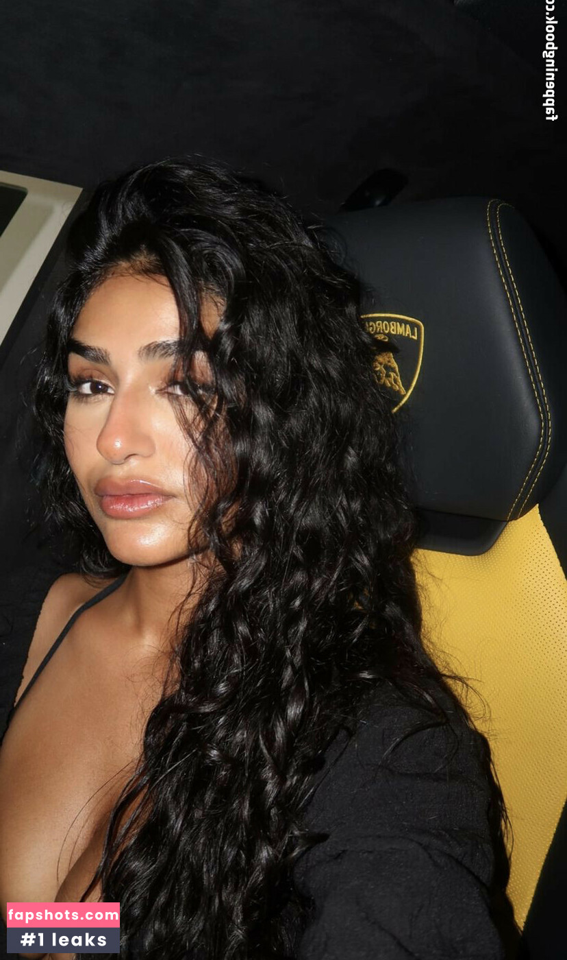 Shreya Verma Nude Leaks OnlyFans Photos #9 - LeakJerk