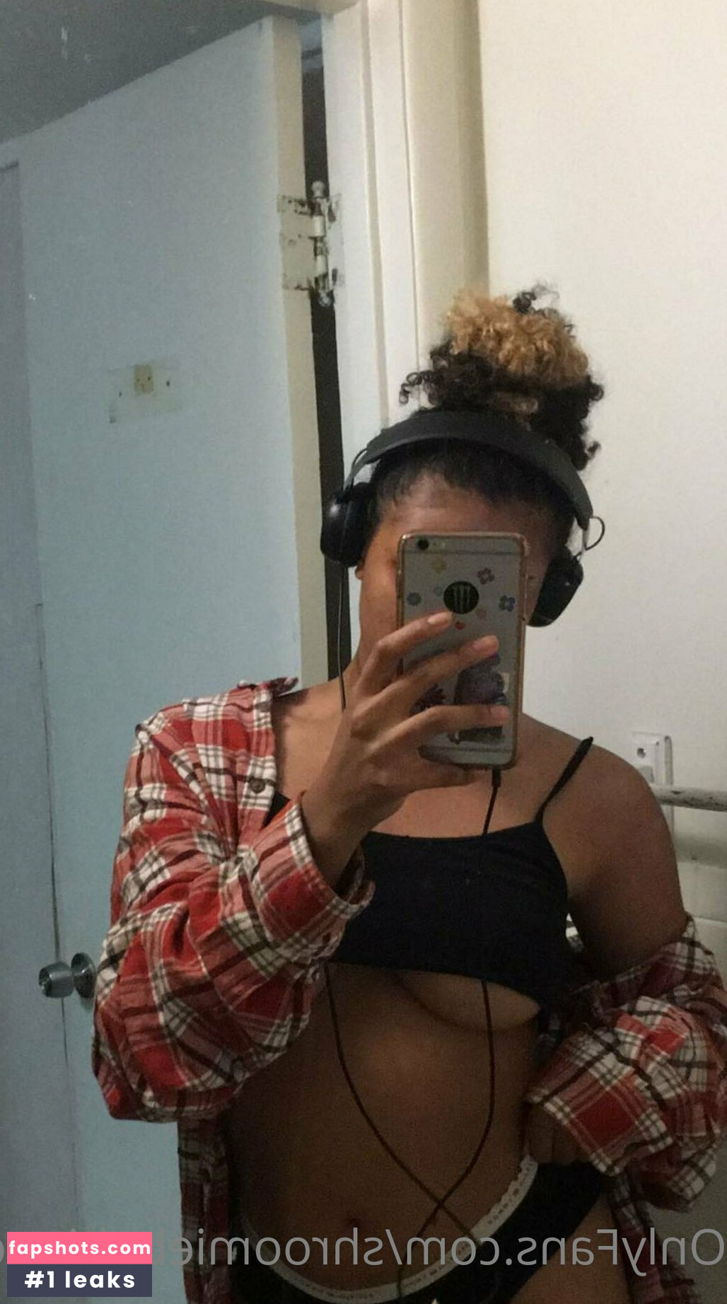 shroomiebabiuncensored Nacktheit OnlyFans Fotos #2 - Fapshots