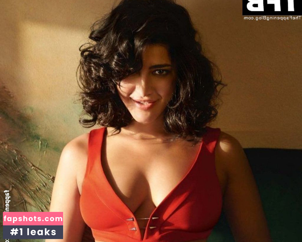 Shruti Haasan gallery photo #13