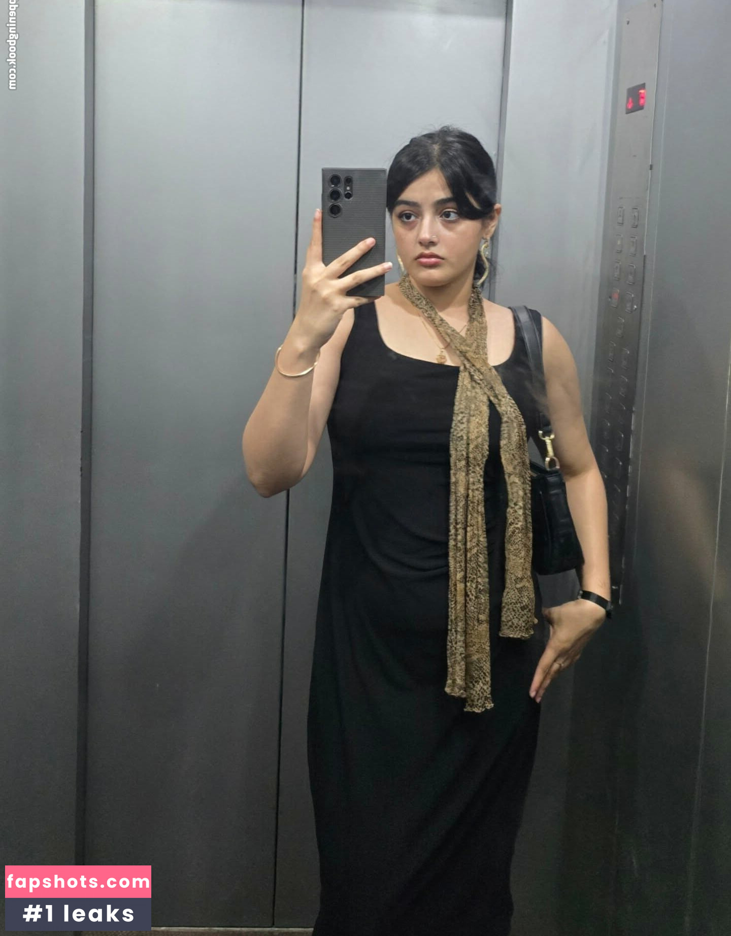 shu_bruh_ nude babe gallery